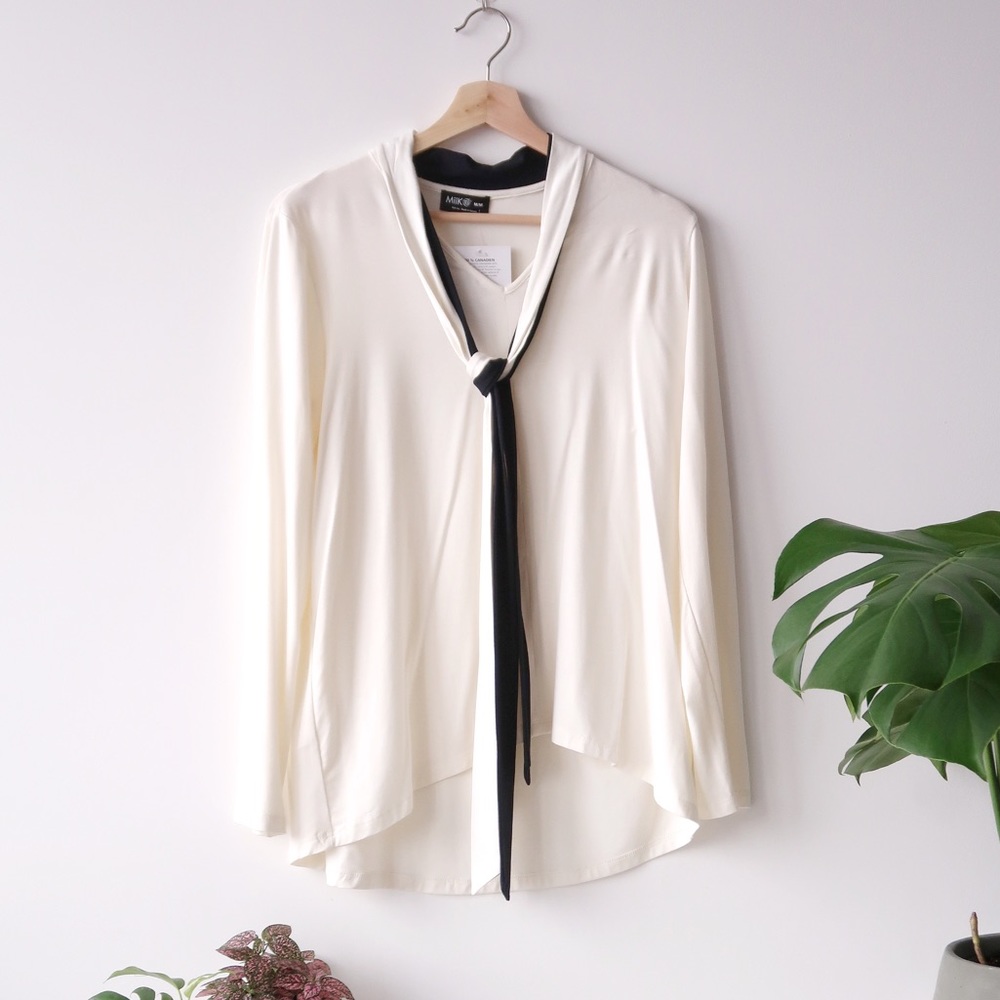 Miik Lacey Neck Tie Top